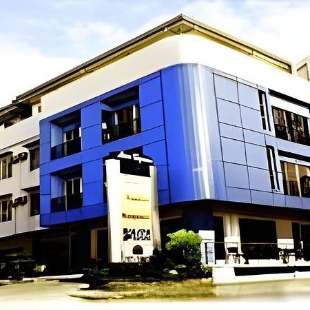 Soledad Suites Panglao Bagian luar foto